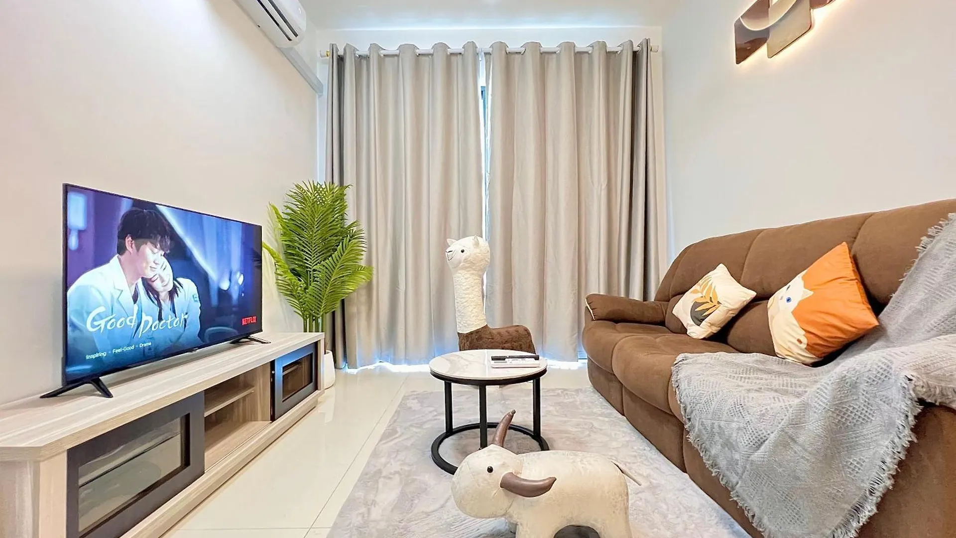 Central Park Tampoi 2 Bedroom By Luxecocoo Ck Johor Bahru
