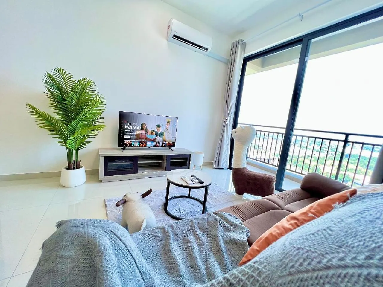Central Park Tampoi 2 Bedroom By Luxecocoo Ck Johor Bahru
